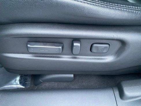 Certified 2022 Honda Pilot Sport image 22