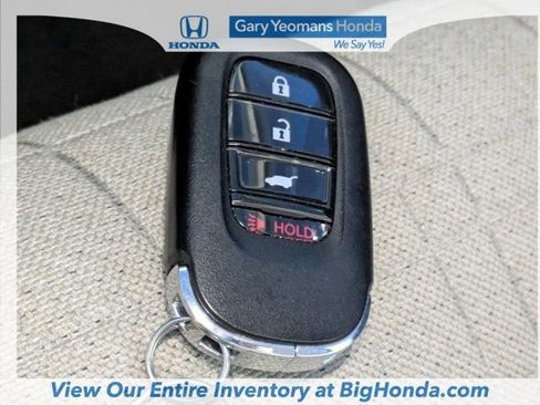 Certified 2024 Honda HR-V LX image 32
