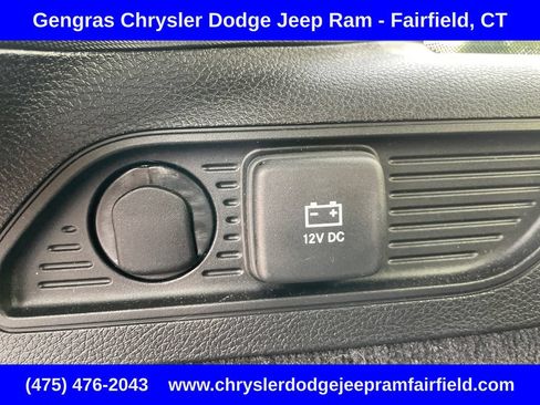 Certified 2023 Jeep Grand Cherokee Overland AWD/4WD image 33