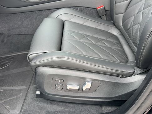 New 2026 BMW X5 xDrive40i w/ M Sport Package image 13