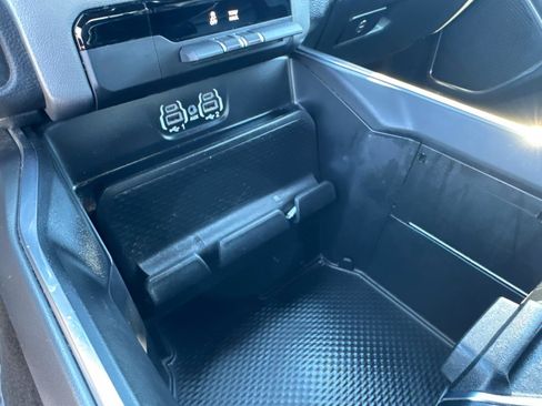 Certified 2024 RAM 1500 Laramie image 27