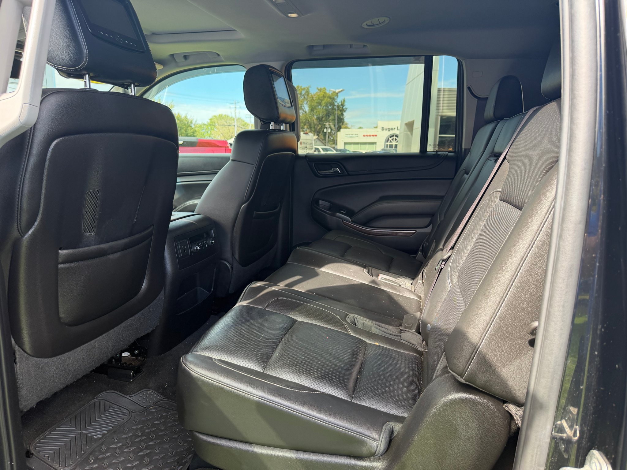 Used 2015 GMC Yukon XL SLT AWD/4WD image 7