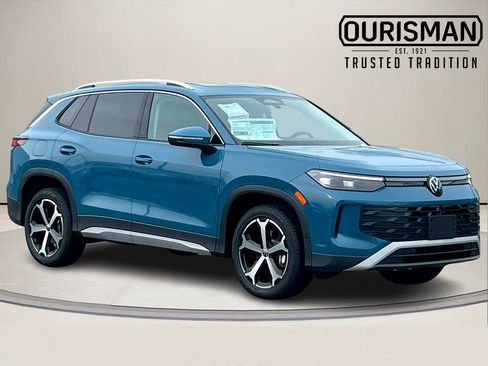 New 2026 Volkswagen Tiguan SE image 1