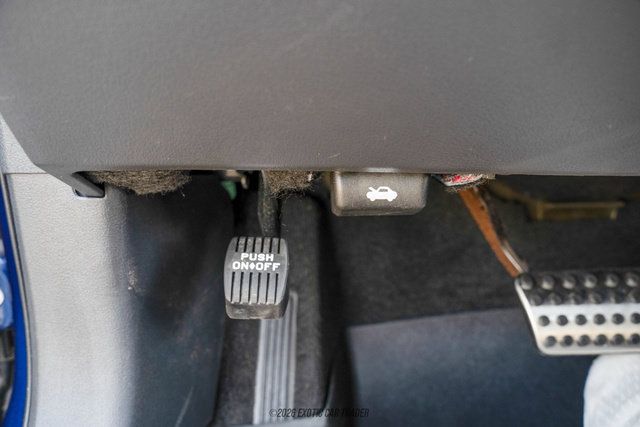 Used 2013 Dodge Challenger SRT8 w/ Harman Kardon Audio Group RWD image 48