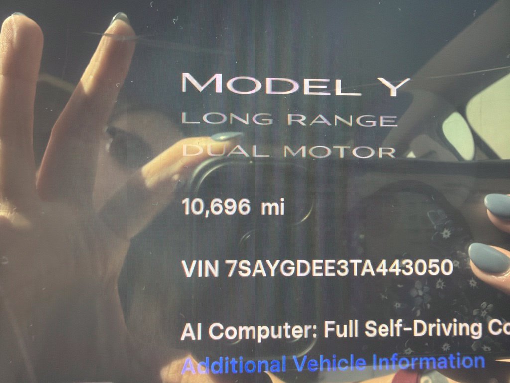 Used 2026 Tesla Model Y Long Range AWD/4WD image 11
