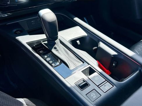 New 2026 Nissan Sentra SV w/ SV Convenience Package FWD image 12