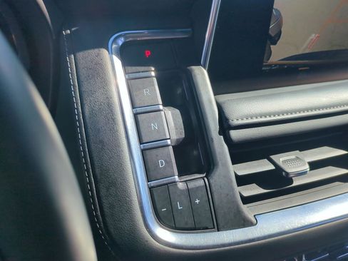 Certified 2024 Chevrolet Tahoe LT image 16