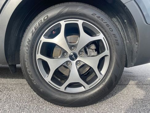 Used 2022 Kia Telluride EX image 9