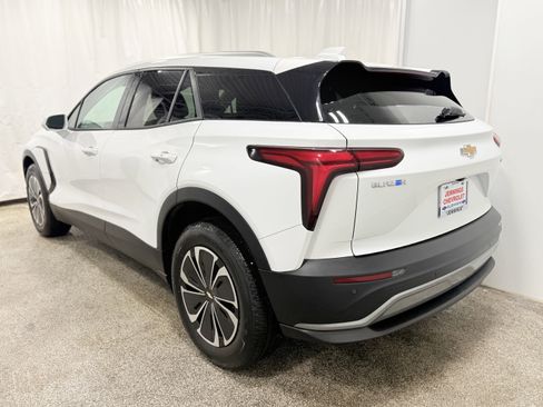 Used 2024 Chevrolet Blazer EV LT image 6