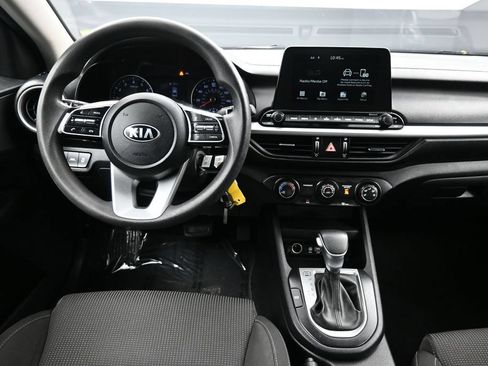 Certified 2021 Kia Forte LXS FWD image 19