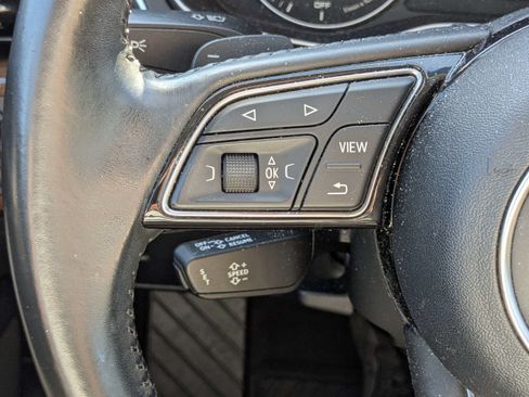 Used 2017 Audi A4 2.0T Premium FWD image 31