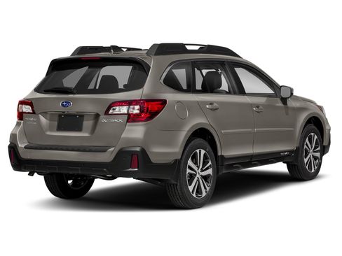 Used 2018 Subaru Outback 2.5i Limited image 2