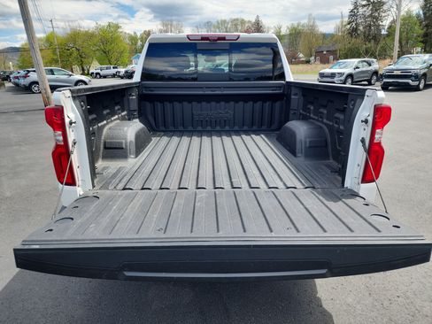 Certified 2023 Chevrolet Silverado 1500 High Country w/ Technology Package AWD/4WD image 33