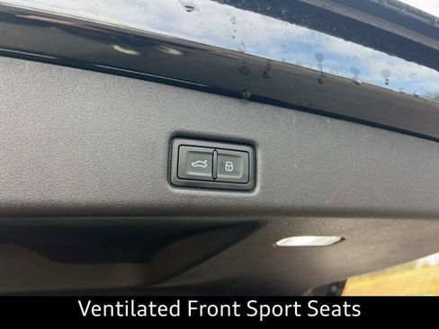 New 2025 Audi Q5 Premium Plus image 28