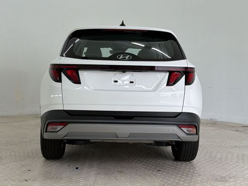 Used 2025 Hyundai Tucson SE FWD image 10