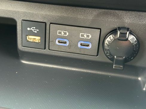 Certified 2022 Toyota Highlander Limited image 24