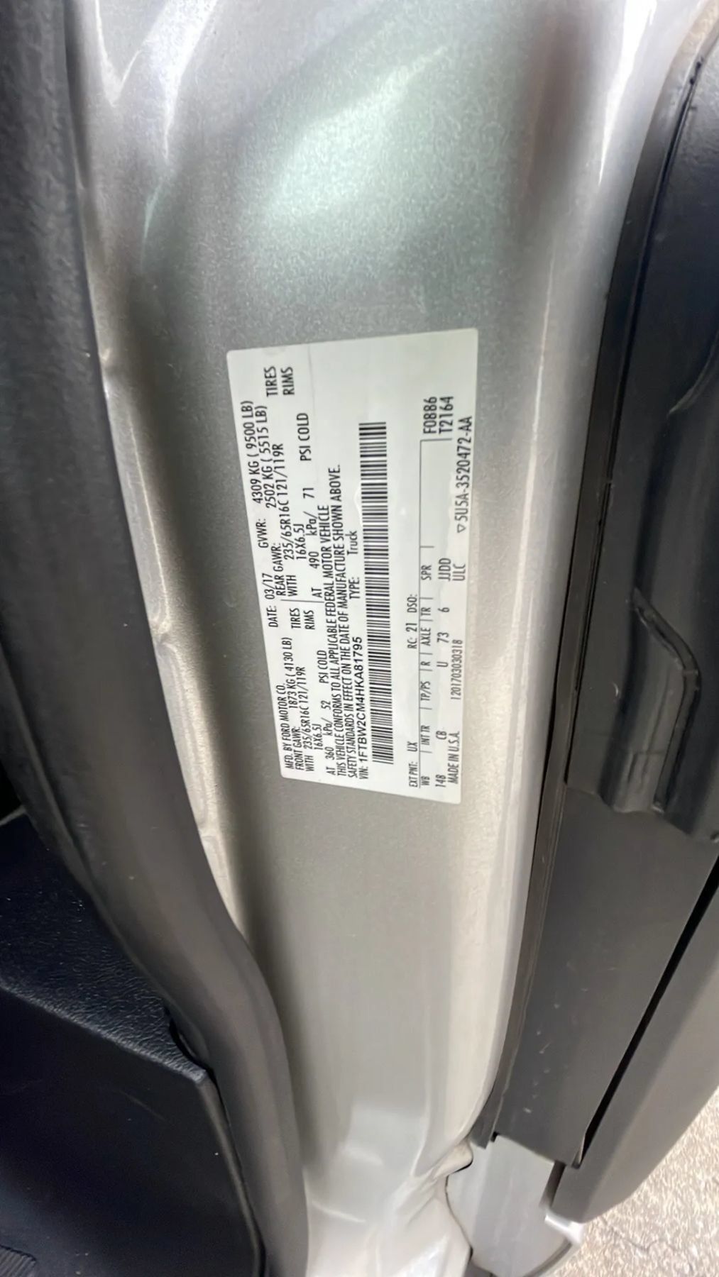 Used 2017 Ford Transit 350 148 Medium Roof RWD image 31