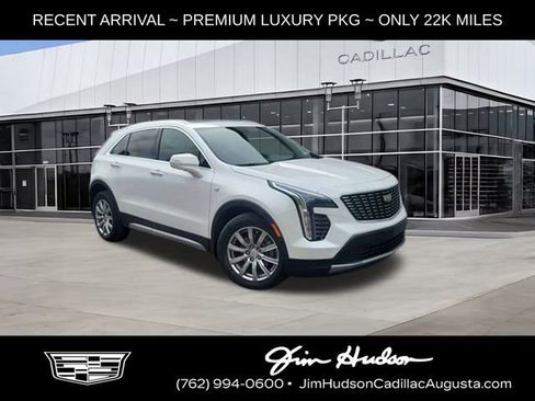 Used 2020 Cadillac XT4 Premium Luxury image 1
