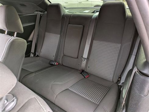 Used 2021 Dodge Challenger SXT w/ Driver Convenience Group image 13