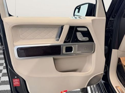 Used 2024 Mercedes-Benz G 63 AMG Squared image 48