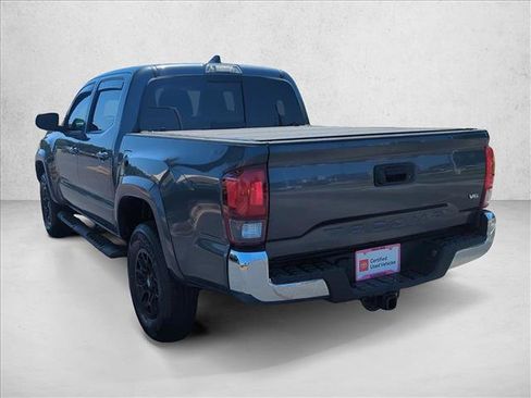 Certified 2022 Toyota Tacoma SR5 RWD image 8