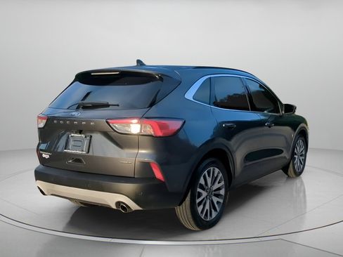 Certified 2020 Ford Escape Titanium w/ Titanium Premium Package 2.0 AWD/4WD image 27