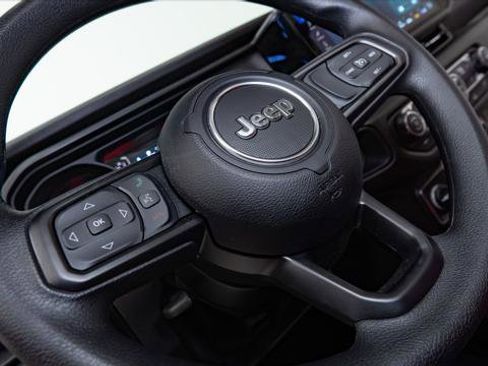 Used 2026 Jeep Wrangler Unlimited Sport image 37