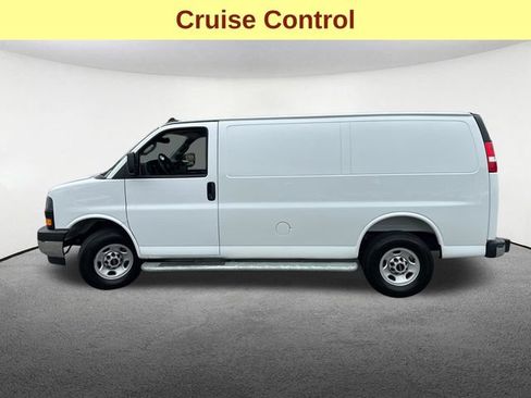 Used 2025 GMC Savana 2500 w/ Driver Convenience Package RWD image 6