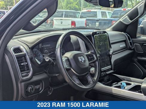 Used 2023 RAM 1500 Laramie AWD/4WD image 15