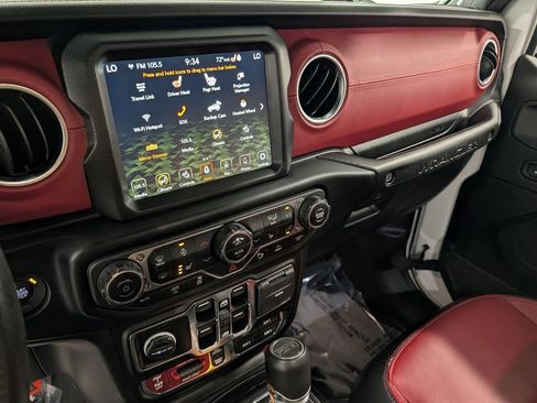 Used 2023 Jeep Wrangler Unlimited Rubicon 392 AWD/4WD image 16