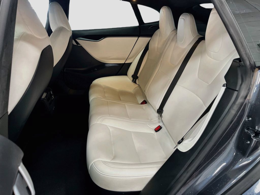 Used 2021 Tesla Model S Long Range AWD/4WD image 24