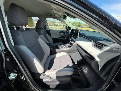 Used 2023 Toyota RAV4 XLE w/ XLE Grade Weather Package image 33