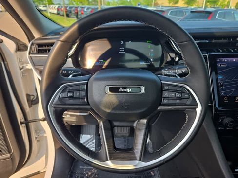 Used 2023 Jeep Grand Cherokee 4WD 4xe image 22