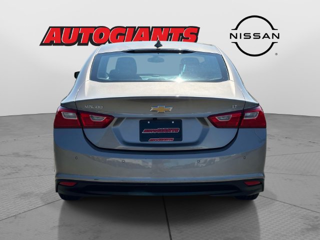 Used 2025 Chevrolet Malibu LT FWD image 5