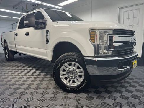 Used 2019 Ford F250 XLT AWD/4WD image 1