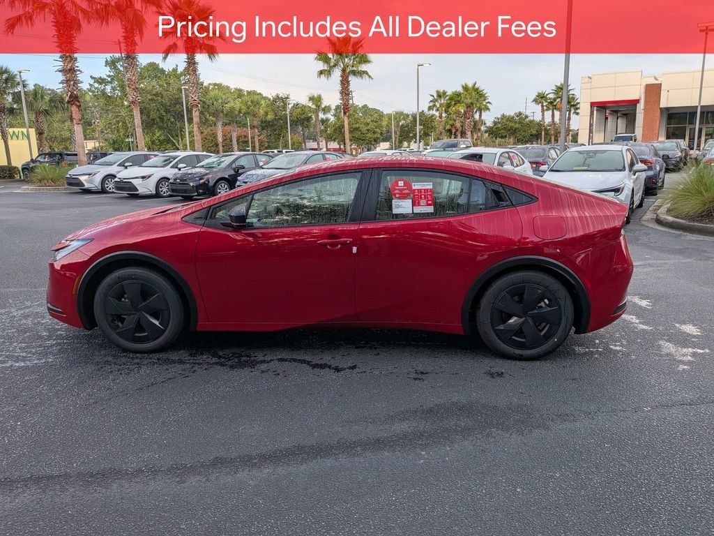 New 2027 Toyota Prius LE FWD image 8