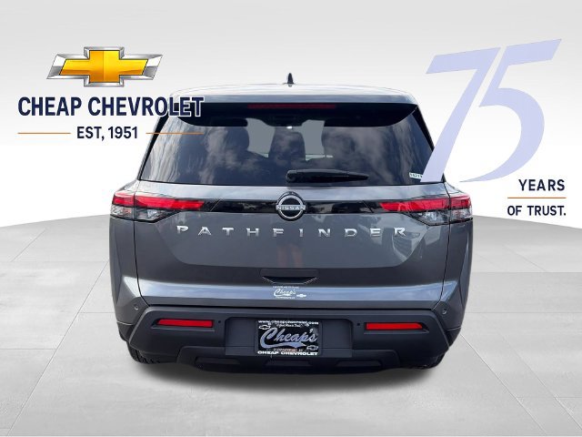 Used 2025 Nissan Pathfinder S FWD image 4