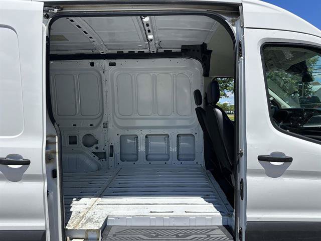 Used 2023 Ford Transit 350 Medium Roof RWD image 31