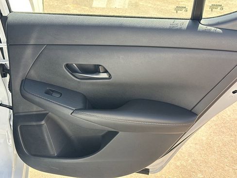 Used 2025 Nissan Sentra S FWD image 16