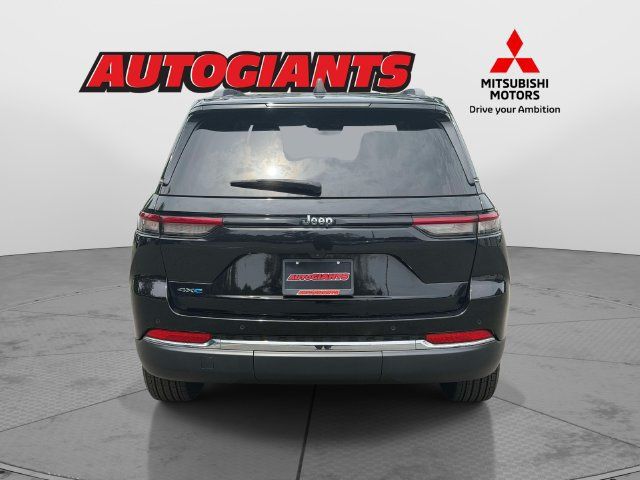 Used 2023 Jeep Grand Cherokee 4WD 4xe image 6