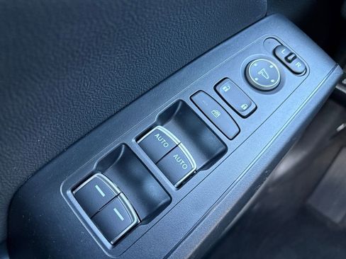 Used 2023 Honda Civic EX-L image 12