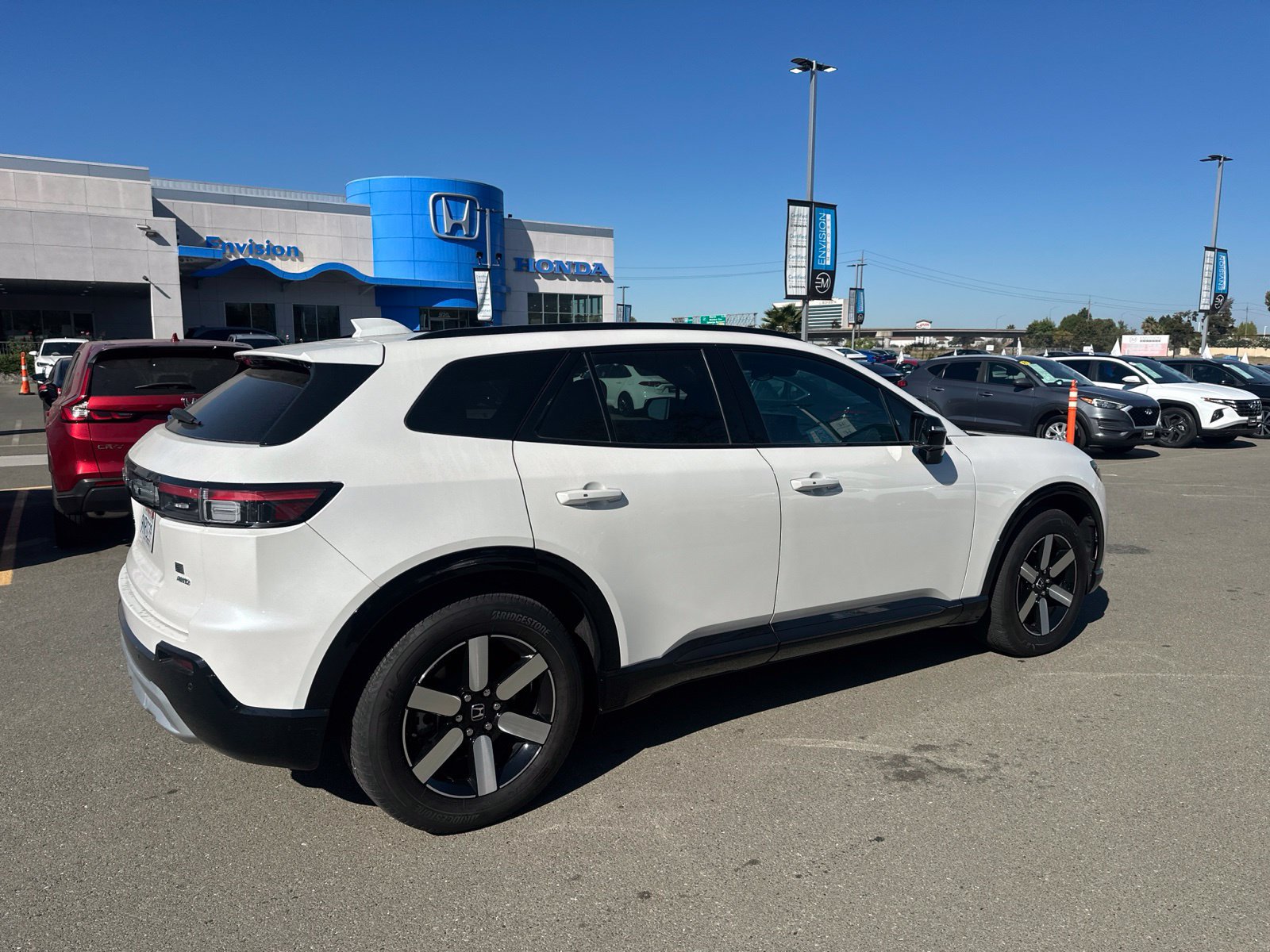 Used 2024 Honda Prologue Touring image 3