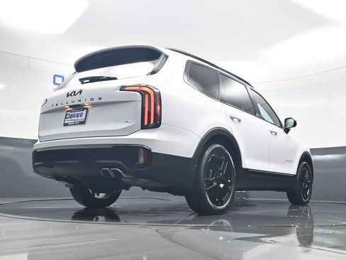 Certified 2025 Kia Telluride SX Prestige X-Line AWD/4WD image 49