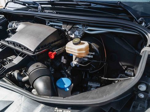 Used 2020 Mercedes-Benz Sprinter 2500 image 16