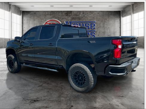 Used 2020 Chevrolet Silverado 1500 LT Trail Boss AWD/4WD image 7