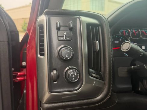 Used 2019 Chevrolet Silverado 2500 LTZ w/ Duramax Plus Package AWD/4WD image 23