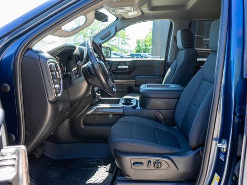 Used 2022 Chevrolet Silverado 1500 LT Trail Boss w/ Safety Package AWD/4WD image 11