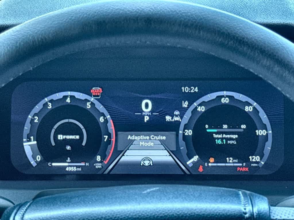 Used 2026 Toyota 4Runner TRD Off-Road Premium AWD/4WD image 16