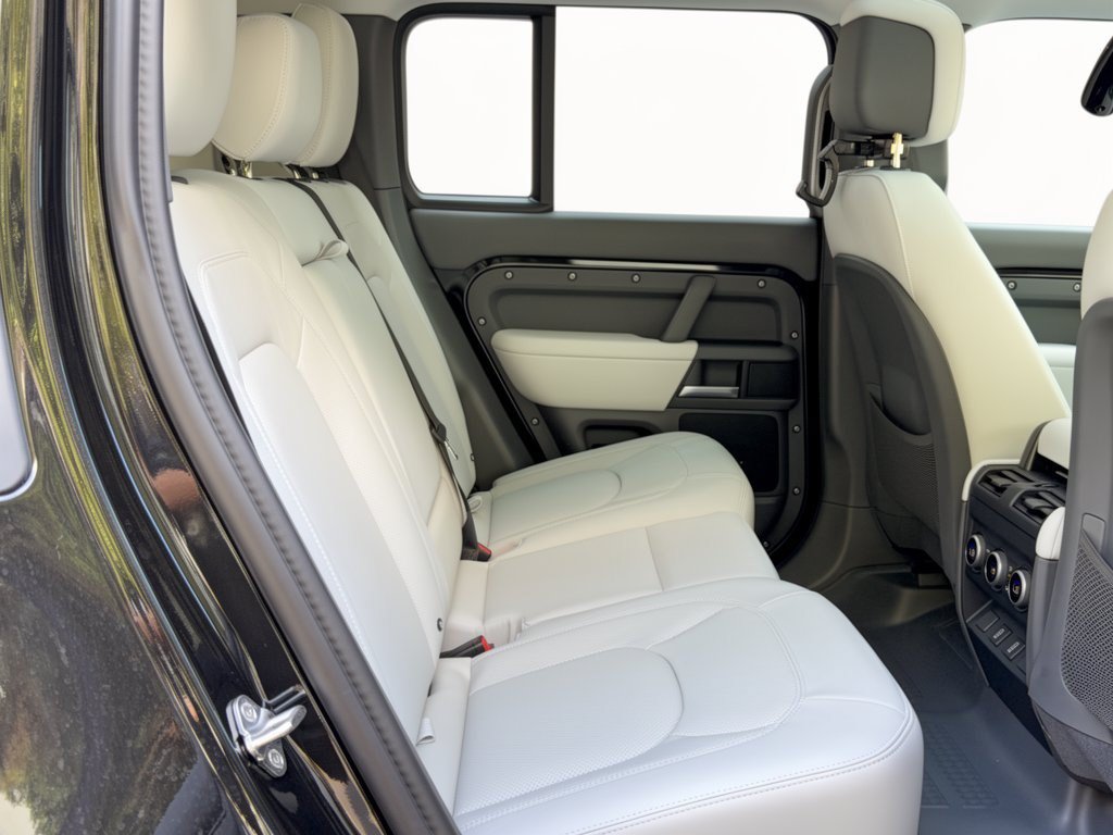 New 2026 Land Rover Defender 110 S AWD/4WD image 29
