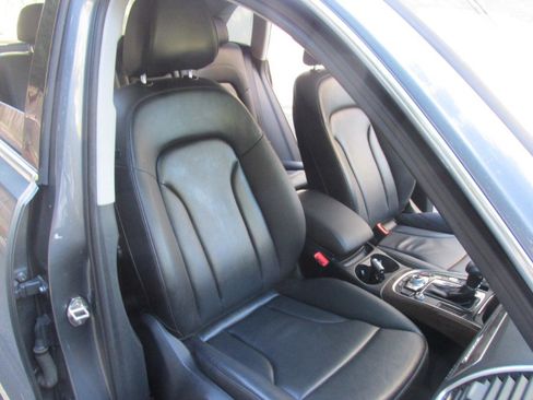 Used 2016 Audi Q5 2.0T Premium Plus w/ Technology Package image 5